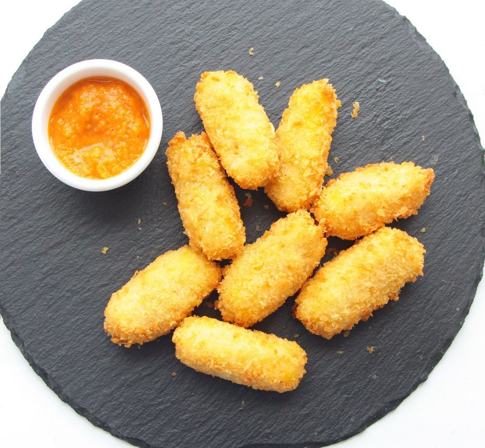 Жареные сырные палочки Жареные сырные палочки