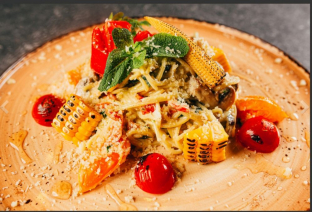 Капеллини с овощами бэби и сливочным соусом